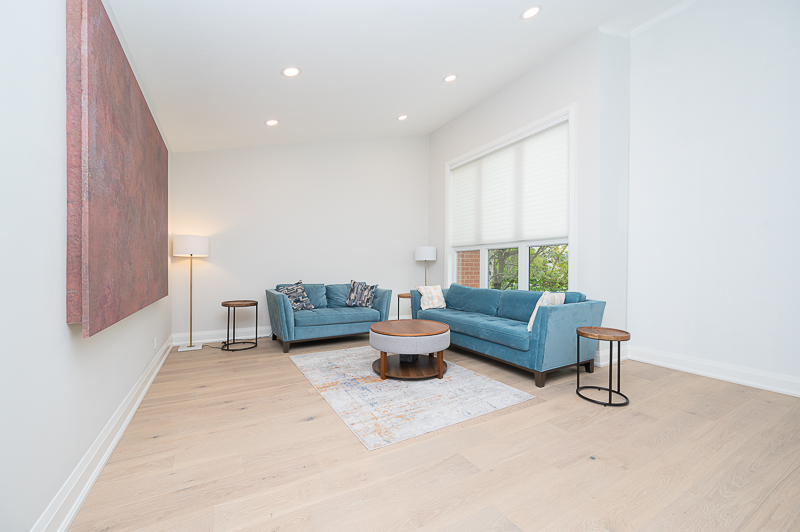 Richmond Hill Residential living room