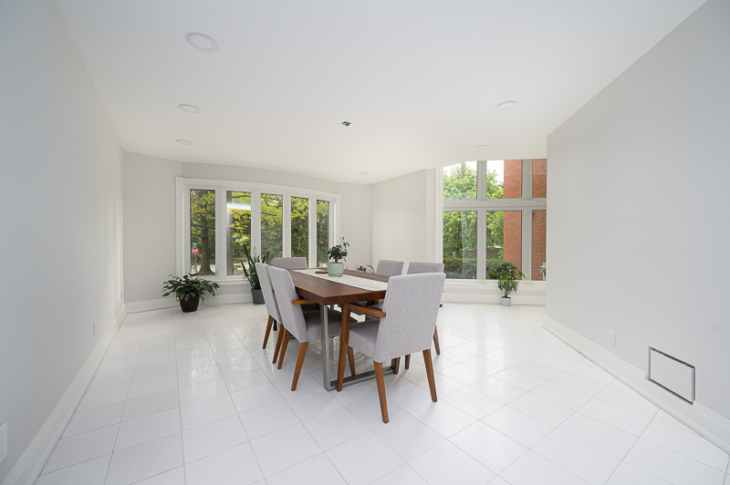 Richmond Hill Residential master bedroom